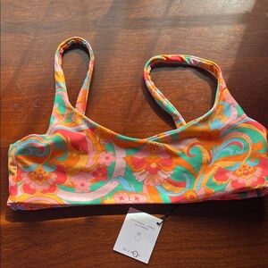 Skatie bikini top Mya in Nadi color